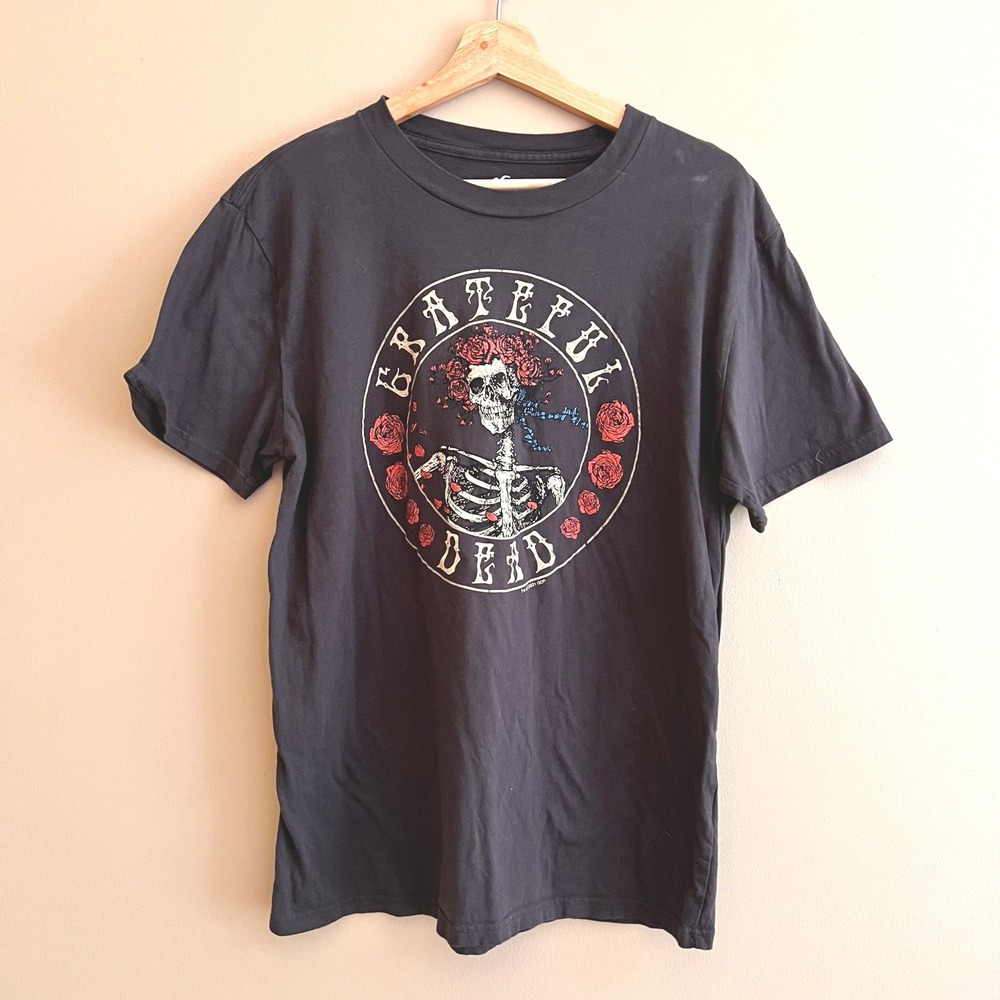 Hollister Grateful Dead Skull and Roses Graphic Black Band T-Shirt Mens Med